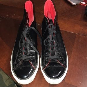 converse patent leather
